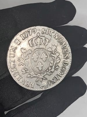 Ecu de Bearn Louis XVI aux branches d'olivier